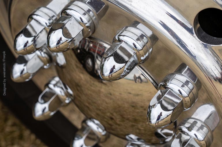 Como escolher rodas de alumínio para carreta: benefícios, tipos e instalação